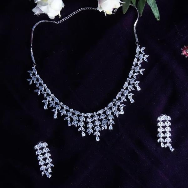 Shiny Petal Styled White Diamond Necklace  Set