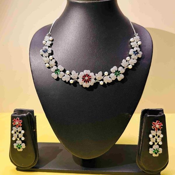 Floral Necklace Set